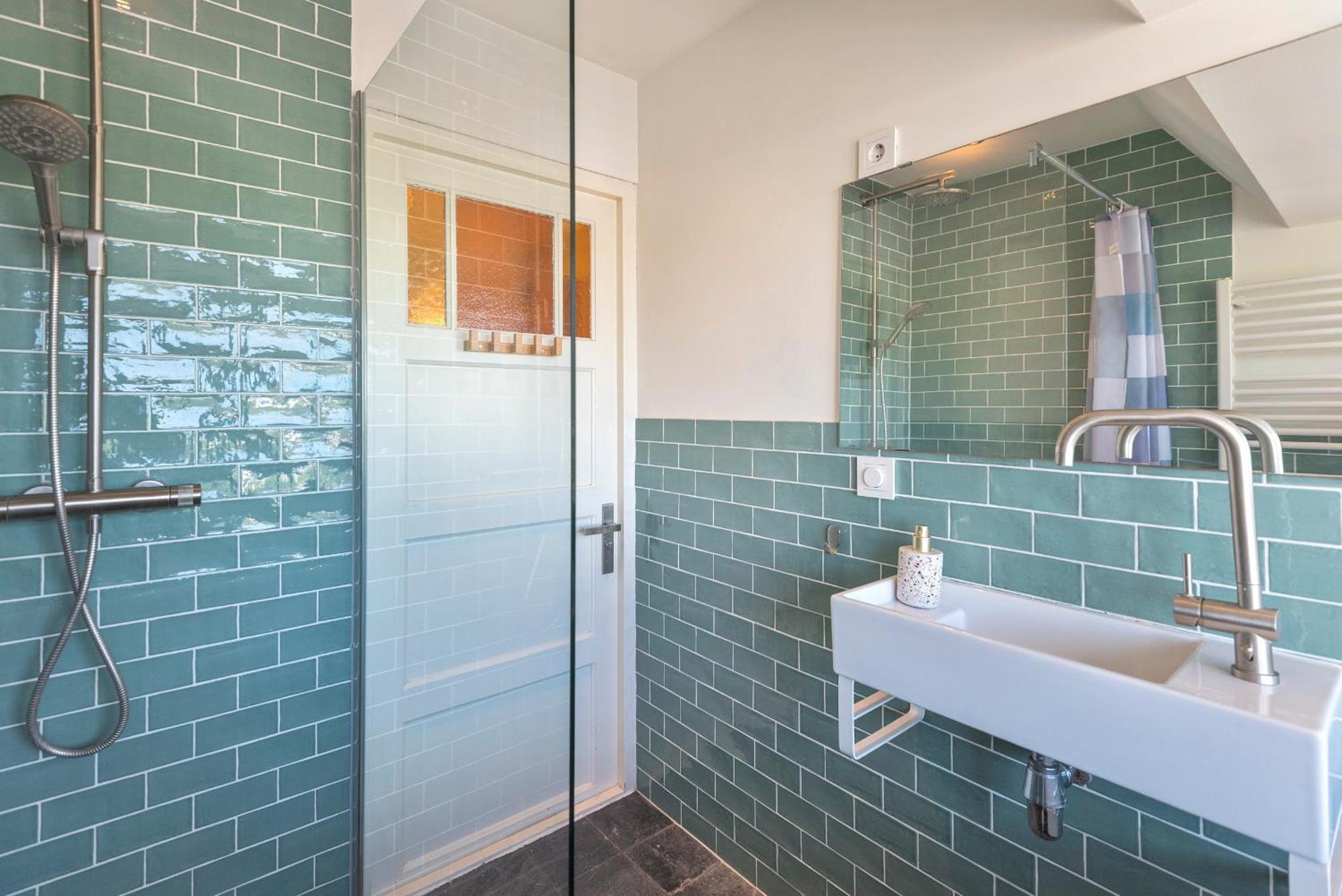 Wijkiki Surf House Apartment Вайк ан Зее Екстериор снимка